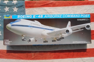 Revell 4520 BOEING E-4B AIRBORNE COMMAND POST 'The Flying White House'
